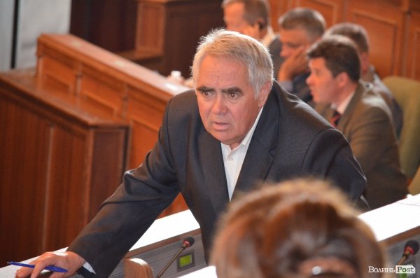 Дорогі й не дуже депутати місцевих рад