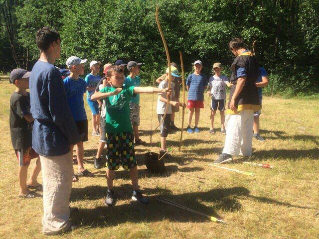 Прихильники доблесті і сталевих мечів: як тренуються і чим «живуть» луцькі лицарі