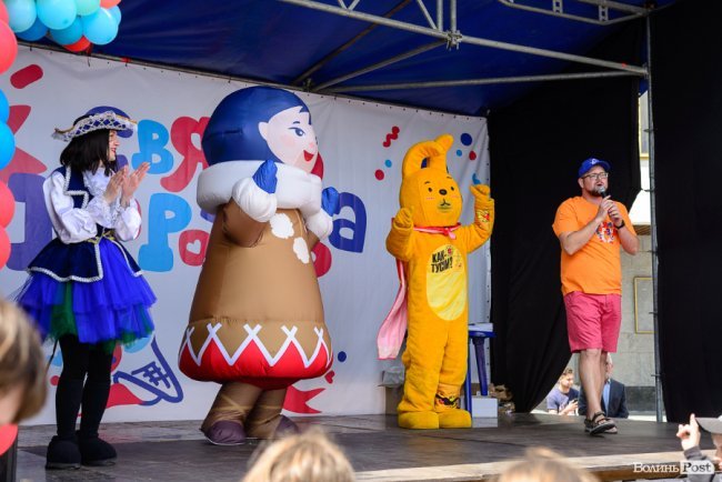 Морозива багато не буває: у Луцьку влаштували грандіозне свято найсмачніших солодощів та найяскравіших емоцій. ФОТО*