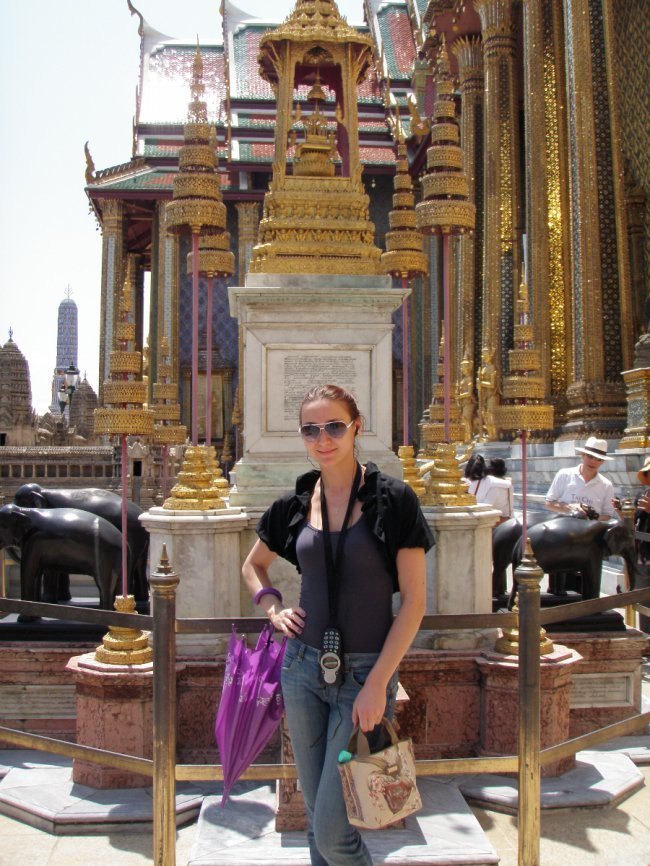 «Нотатки мандрівниці» Анни Басманової-Тріль: Я сумую за ресторанами на 63-му поверсі, де місто - на долоні