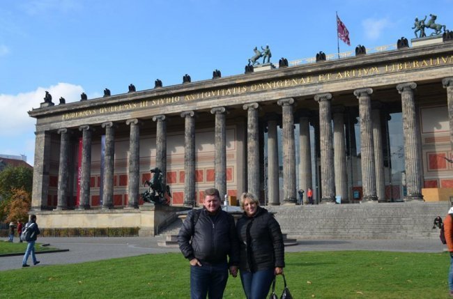 «Нотатки мандрівника» Михайла Імберовського: комуністи просто «зґвалтували» Німеччину