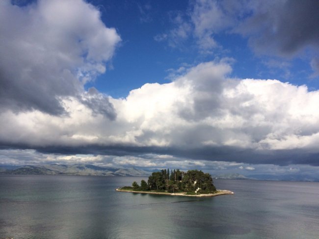 «Нотатки мандрівника» Ярослава Тарнавського: корисні лайфхаки дешевих мандрів