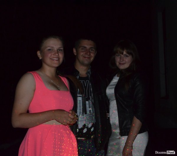 Танці, бійки, кавалери… Як святкують День Молоді у волинській глибинці. ФОТО