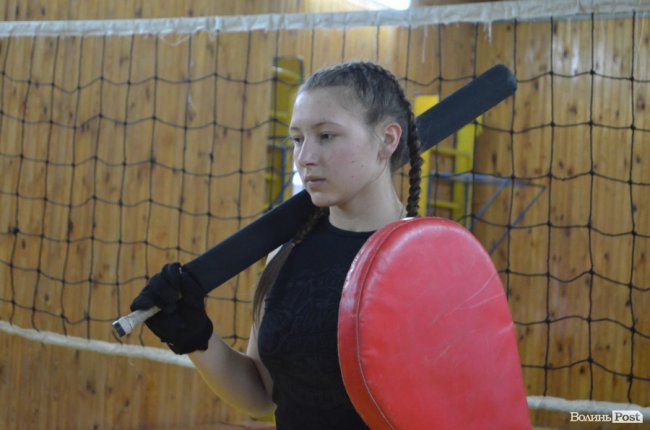 Прихильники доблесті і сталевих мечів: як тренуються і чим «живуть» луцькі лицарі