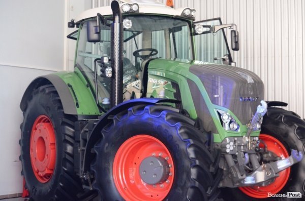 «ВФК» презентувала  сервісний центр: новинки, акції та гарне шоу. ФОТО