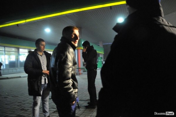 «Нічна варта»: розбиті вітрини, п‘яний «беркут» та порізані дівчата