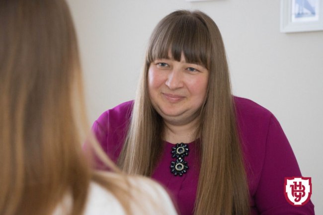 «Запит на випускників – високий, пропоновані їм зарплати – теж», – деканка факультету іноземної філології ВНУ