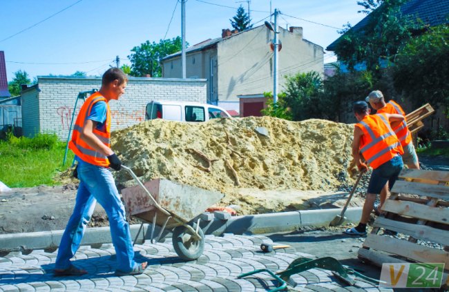 Відкликайте – я не бігатиму з мамою і тещею, – Артем Запотоцький