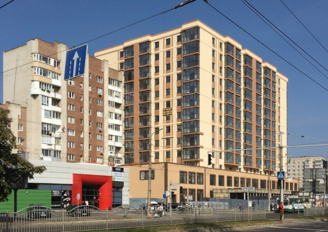 Житловий комплекс  «Візаві»:  складна  історія  зі  щасливим  фіналом*