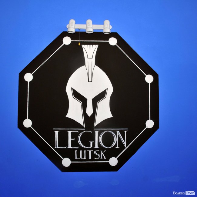 «ЛедіЛегіон»: «бої без правил» для жінок