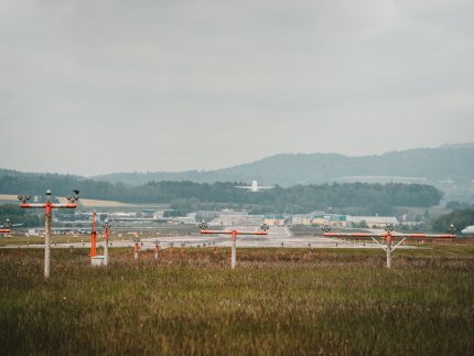 Як стежити за літаками онлайн*