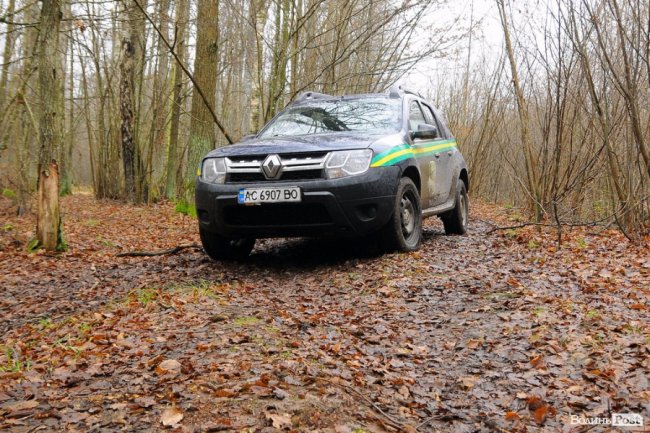 Нічні погоні та браконьєри: як працює лісова рейдова група. ФОТО