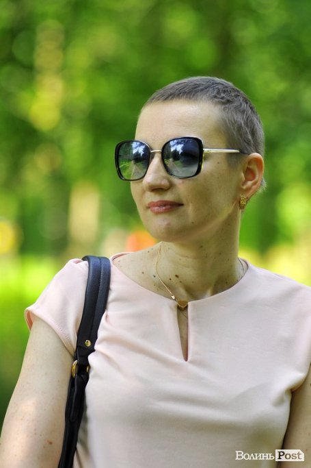 Хвороба - не вирок: як лучанка бореться з раком та стереотипами