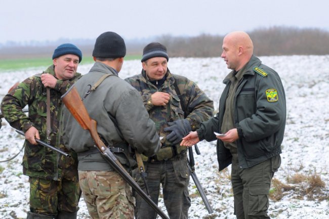 Нічні погоні та браконьєри: як працює лісова рейдова група. ФОТО