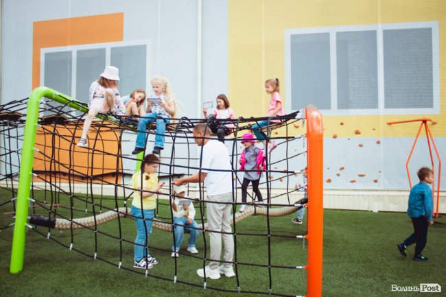 Максимум англійської і уроки театру: ліцей «Республіка» у Луцьку запрошує на навчання* 