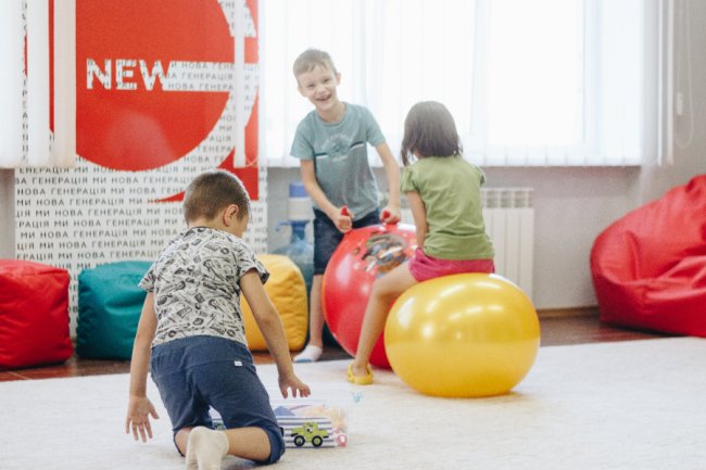 Місце, де дітей не ламають, а розкривають: як у Луцьку працює унікальний дитячий садок «Нова генерація»*