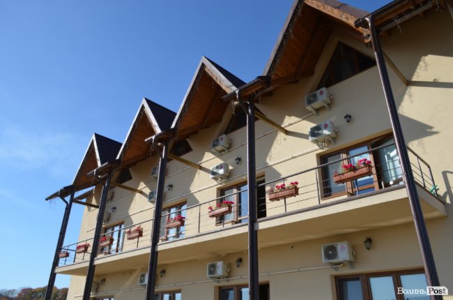 Місце, де дарують надію: як біля Луцька реабілітують людей із важкими травмами 