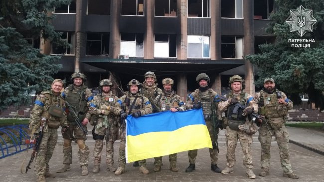 У звільненому Ізюмі. Фото зі сторінки Патрульної поліції України. 