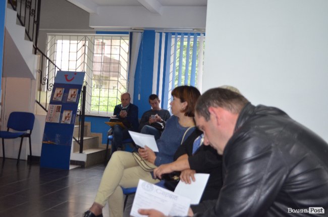 «Власний досвід». Як отримати біометричний паспорт у Луцьку