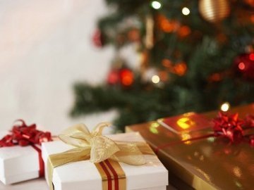 Оригінальний подарунок до Нового року: що можна придбати у Луцьку?