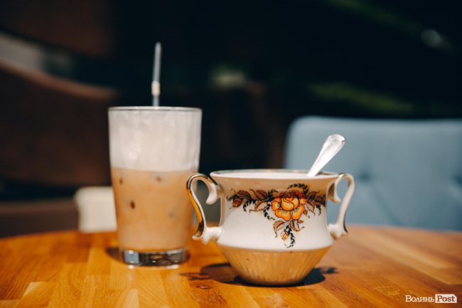 Таємний дворик у центрі Луцька: ресторація «Дім 48» відкрила літню терасу*