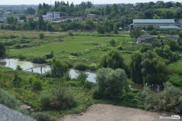 В затишному районі Луцька зводять сучасний житловий комплекс «forRest»