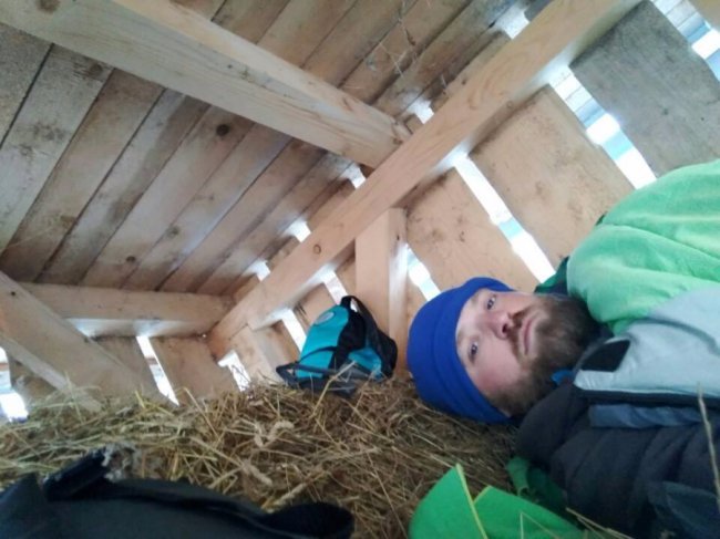 «Нотатки мандрівника» Віктора Павлюка: 9 країн за 100 доларів