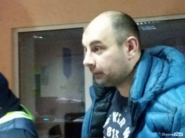 «Нічна варта»: стриптиз у поліції, закривавлений чоловік та бенефіс п'яних водіїв