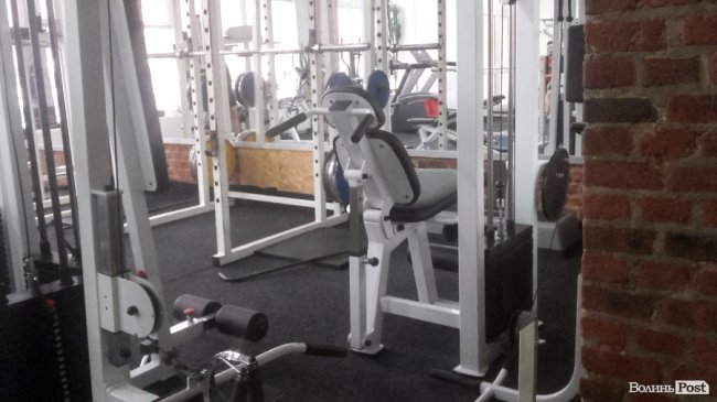 «ІнспекторGym». «Sport Time»: багато вазонів і павутиння