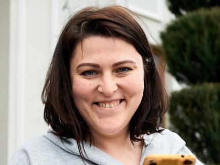 «Двічі переселенка» з Луганщини знайшла справу до душі у Луцьку