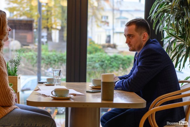 «Якщо для порятунку треба бути злим, я буду злим»: волинський нейрохірург, що оперує «безнадійних» дітей 