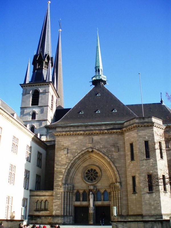 «Нотатки мандрівниці» Олени Маланій з тихого куточка Європи