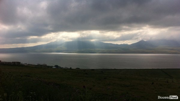 «Спорт – це змагання, а я люблю їздити із людьми, а не проти них», - новозеландська велосипедистка у Луцьку