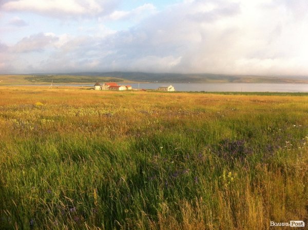 «Спорт – це змагання, а я люблю їздити із людьми, а не проти них», - новозеландська велосипедистка у Луцьку