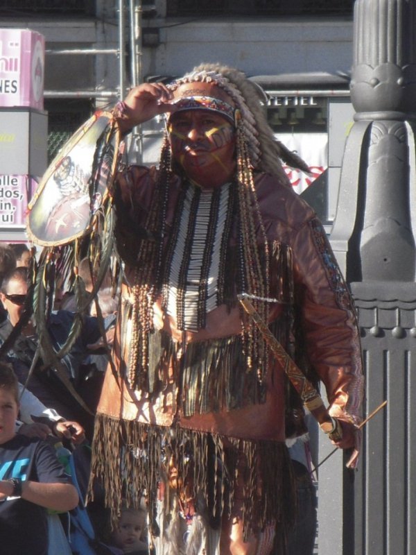 «Нотатки мандрівника» Андрія Костенка: добрі поліцейські, каталонці та siesta