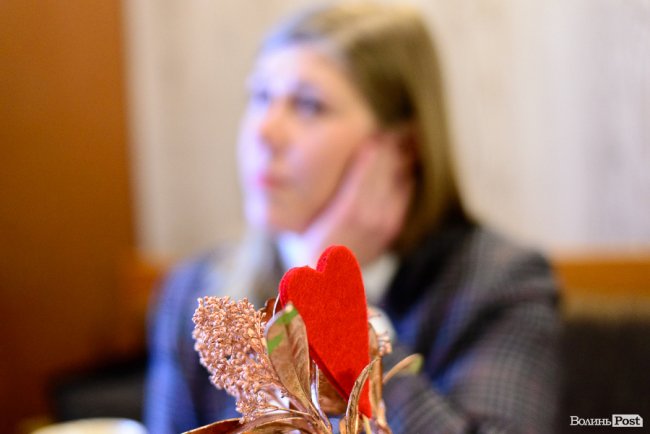 «Хто готуватиме та як ділитимете сімейний бюджет варто вирішувати ще до шлюбу»: психологиня з Луцька – про справи амурні