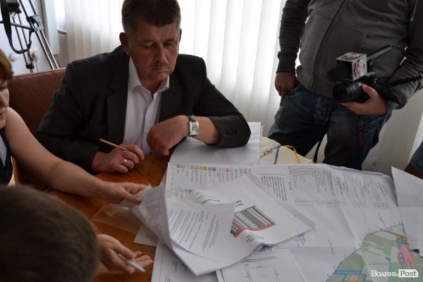 Громада Зміїнця проти «ПМК-19»: коли забудовник не чує людей