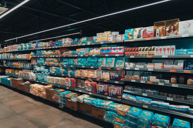 «АТБ» подвоює складські запаси продуктів і вводить обмеження на оптовий продаж товарів*