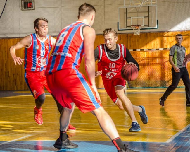 «Атлант» – це не просто хобі, це спосіб життя та перемога над самим собою», – Едуард Гуль про баскетбол та Аматорську баскетбольну лігу*