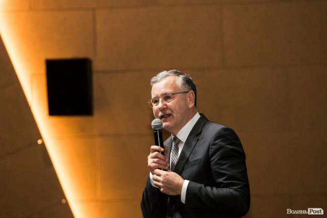 «Яким прийду на Банкову, таким і піду через 5 років»: Гриценко у Луцьку розповів, яким буде Президентом*