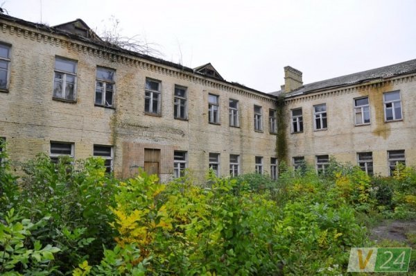 На руїнах слави