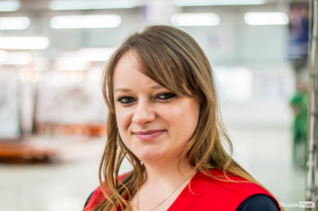 Фотопроект, вдячність «без слів» і «корпоративні» тюльпани: на луцькому «Кромберзі» креативно зустріли весну. ФОТО*