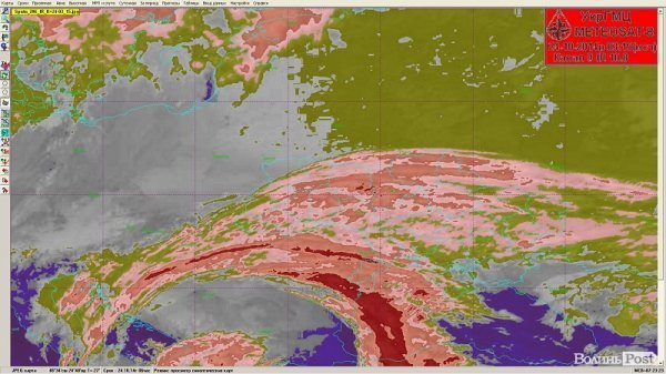 Знімки метеорологічних супутників (хмари різної потужності) за 24 жовтня. Відображаються грозові осередки та град.
