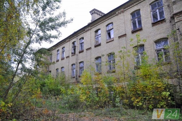 На руїнах слави