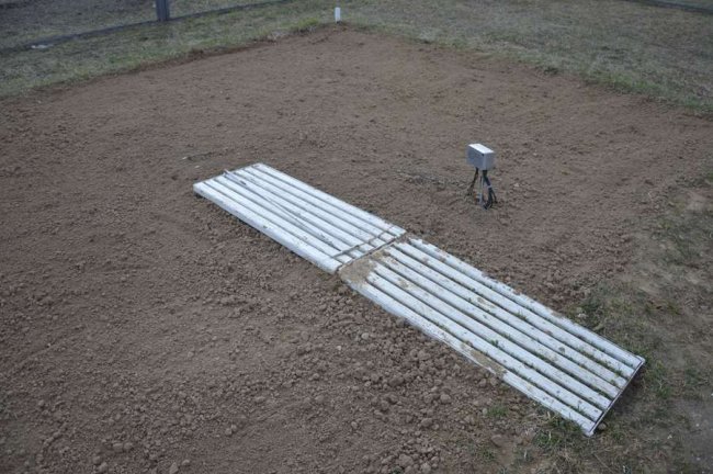 Майданчик для визначення температури підстильної поверхні