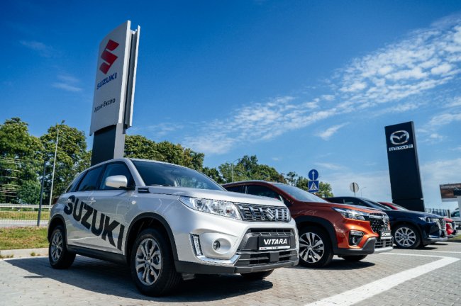 Під Луцьком відкрили нові автоцентри Suzuki та Mazda*