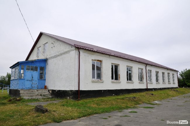 Ось в цьому приміщенні був швейний цех