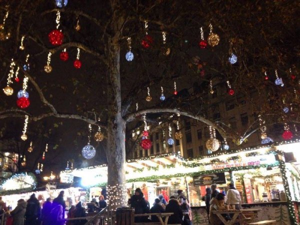 «Нотатки мандрівниці» Олени Кравчук: оргазм в Будапешті, вуличні смаколики та термальні води