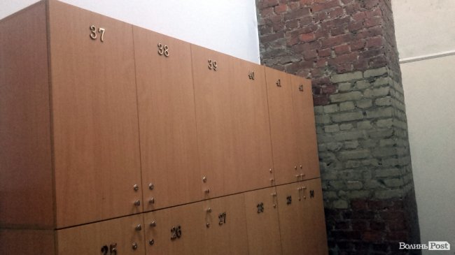 «ІнспекторGym». «Sport Time»: багато вазонів і павутиння