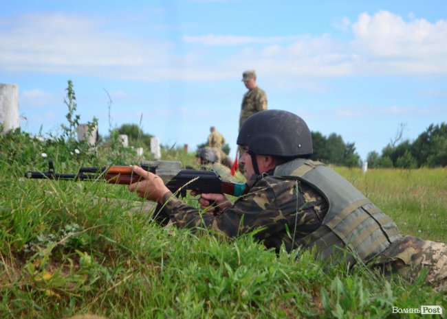 Стріляли та лікували: як на Волині тренується тероборона
